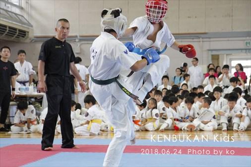 THE FIGHT SLIDE SHOW